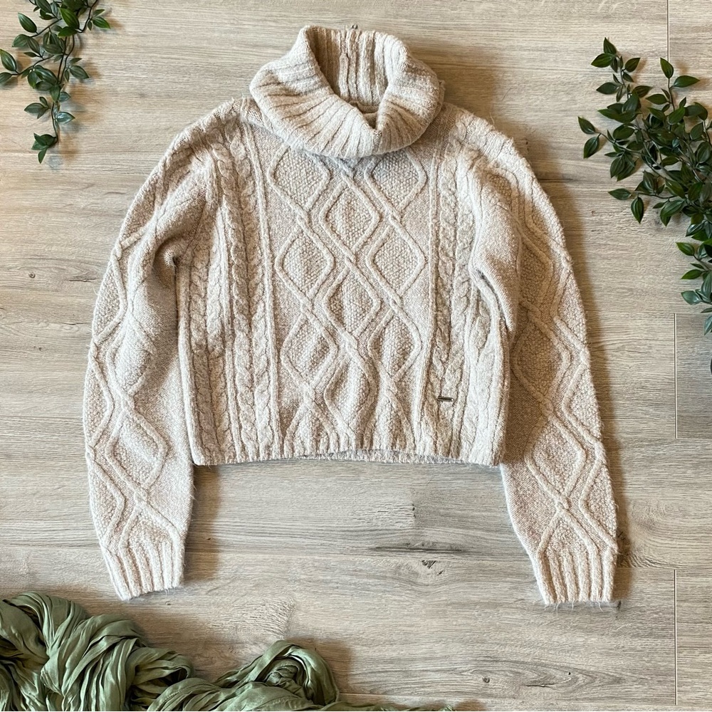 Cropped Cable Turtleneck Sweater in Cream